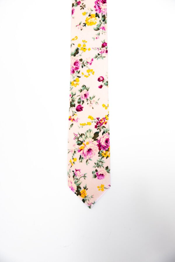 Regal Ribbon